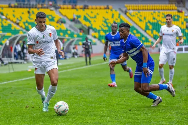 الهلال السوداني يهزم مولودية الجزائر (الاتحاد الأفريقي لكرة القدم)