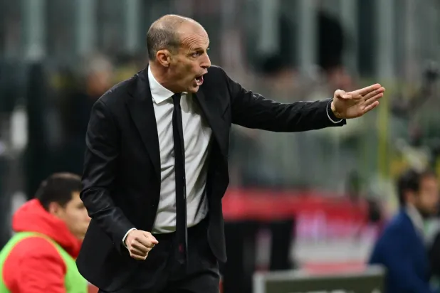 مدرب  ميلان ماسيميليانو أليغري (رويترز)