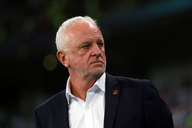 غراهام أرنولد (إ.ب.أ)