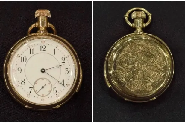 The pocket watch stopped at the moment the Titanic disappeared beneath the waves (Henry Aldridge and Son Auctioneers) 