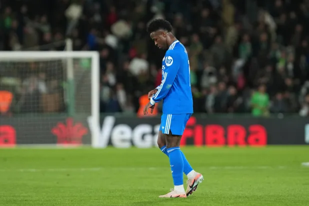 فينيسيوس جونيور (أ.ب)