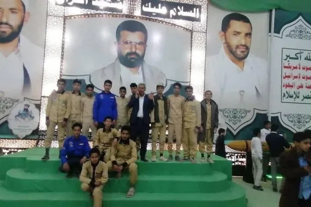 الحوثيون حوّلوا المدارس إلى معسكرات لتدريب الأطفال على القتال (إعلام محلي)