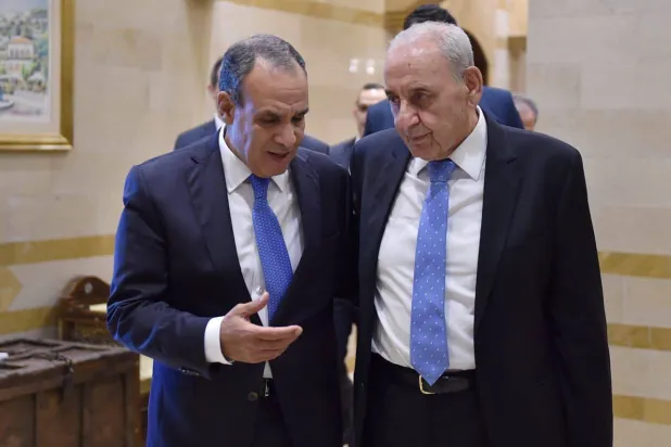 رئيس البرلمان نبيه بري مستقبلاً وزير الخارجية المصري بدر عبد العاطي (رئاسة مجلس النواب)
