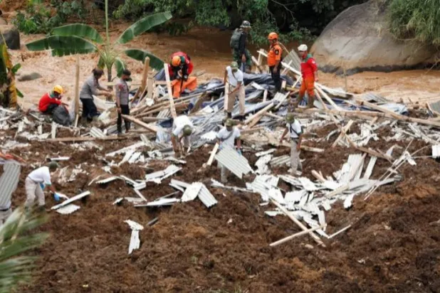 جانب من الأضرار جراء زلزال ضرب إندونيسيا عام 2022 (أرشيفية - رويترز)