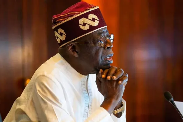 رئيس نيجيريا بولا أحمد تينيبو (إعلام محلي)