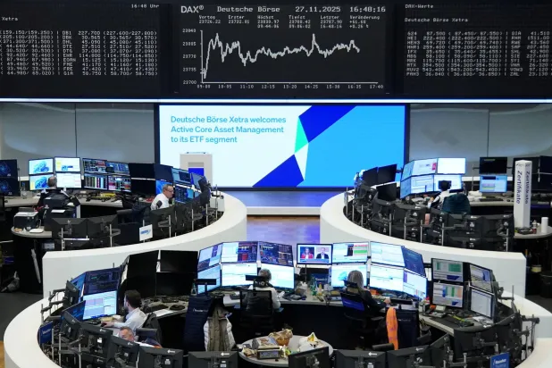 رسم بياني لمؤشر الأسهم الألماني «داكس» في بورصة فرانكفورت (رويترز)