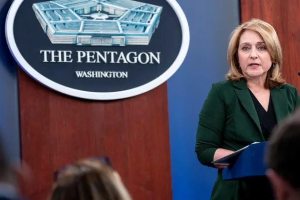 كاثلين هيكس (آب)