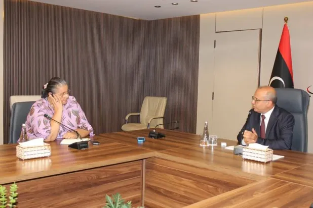 المبعوثة الأممية إلى ليبيا هانا تيتيه وعضو المجلس الرئاسي الليبي عبد الله اللافي 4 نوفمبر (البعثة الأممية)