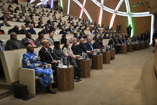 مشاركون في «مؤتمر جرائم الاستعمار في أفريقيا» في الجزائر الأحد (الخارجية الجزائرية)