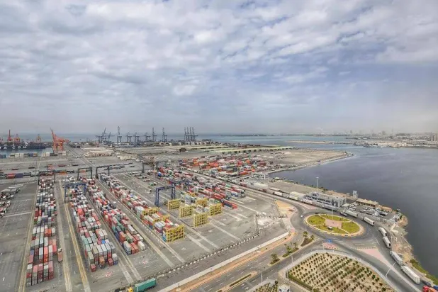 حاويات في أحد المواني السعودية (واس)