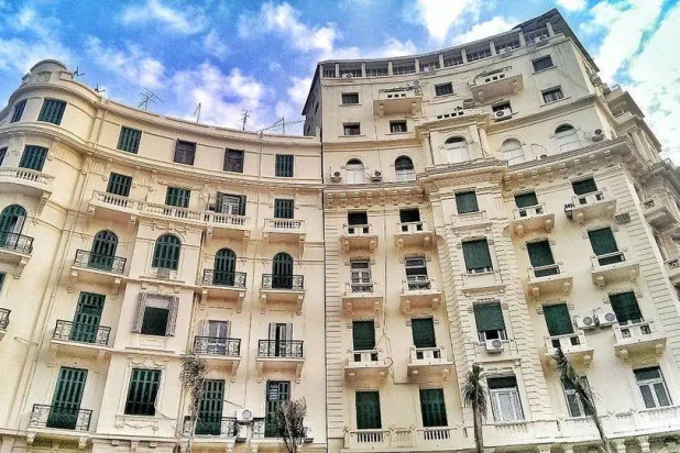 أحد الأبنية المصرية القديمة في وسط القاهرة (هيئة تنشيط السياحة المصرية)