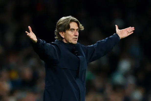 الدنماركي توماس فرنك مدرب توتنهام (رويترز)