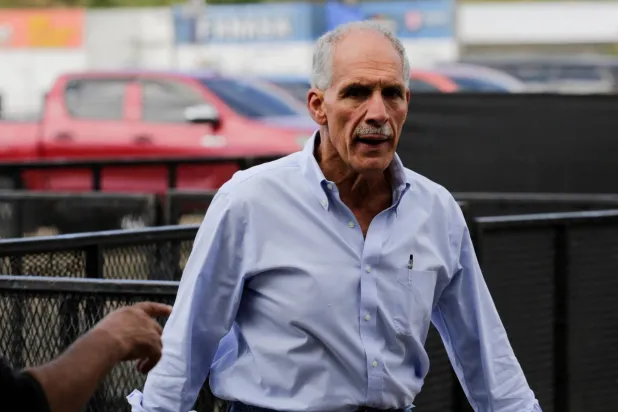 Presidential candidate Nasry Asfura of the National Party of Honduras arrives to hold a press conference after the general election, in Tegucigalpa, Honduras, December 1, 2025. REUTERS/Leonel Estrada