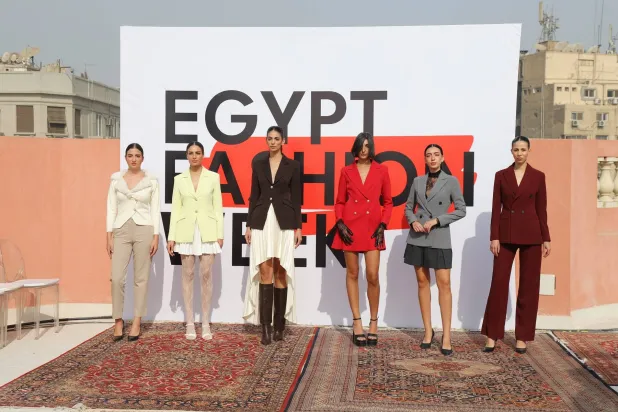 انطلقت الدورة الثانية من أسبوع الموضة المصري بورشات عمل وتدريب وعروض تبرز قدرات مواهب شابة (خاصة)