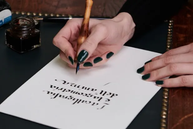 تعاون ما بين سافوي وبايندر لاكتشاف متعة الكتابة (الشرق الأوسط)