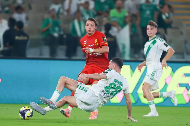 ديميرال في ظهوره الأخيرة أمام القادسية (تصوير: عدنان مهدلي)