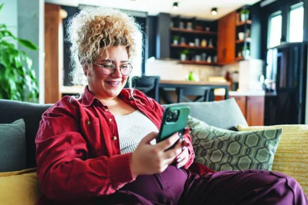 بدانة الأمهات تزيد مخاطر إصابة الأطفال بالصرع والإعاقة