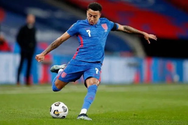 النجم السابق لمان يونايتد ومنتخب إنجلترا جيسي لينغارد (رويترز)