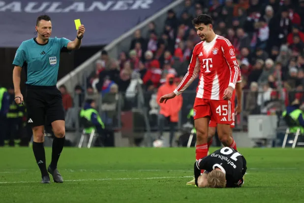 ألكسندر بافلوفيتش لاعب بايرن ميونيخ (أ.ف.ب)