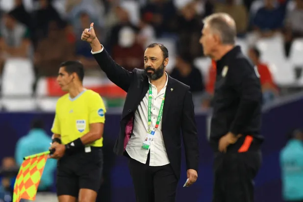 طارق السكتيوي المدير الفني للمنتخب المغربي (رويترز)