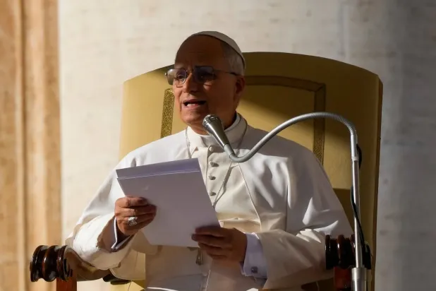 Papa XIV. Leo Vatikan'da konuşuyor (AP)