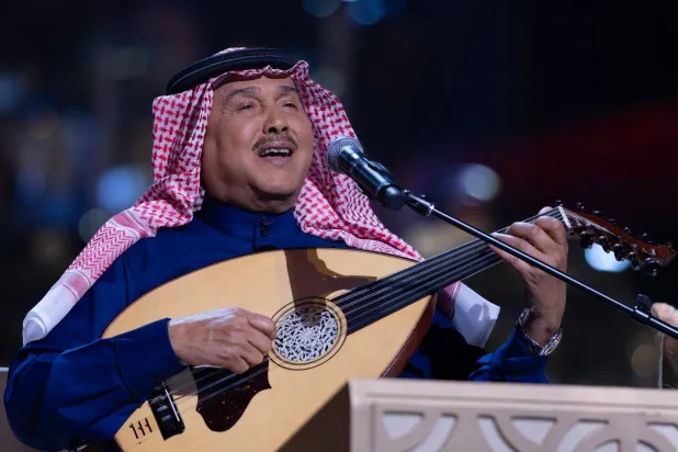 محمد عبده يقدّم اختيارات لم يسمعها الجمهور منذ سنوات (روتانا)