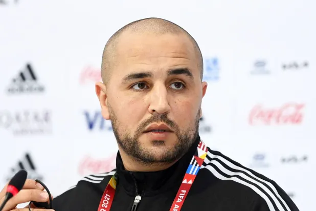 مجيد بوقرة مدرب منتخب الجزائر (كأس العرب)