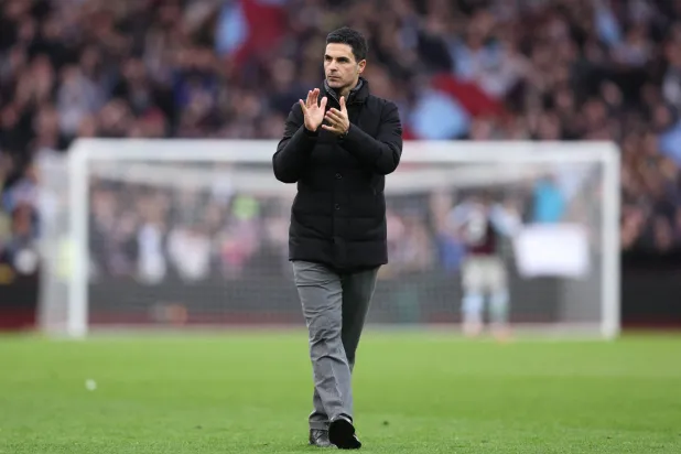 الإسباني ميكيل أرتيتا مدرب آرسنال (رويترز)