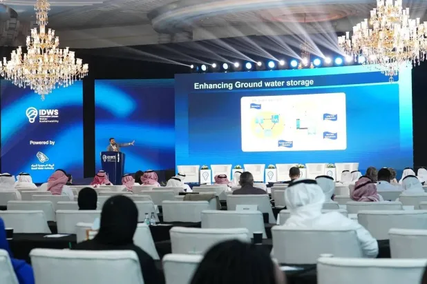 مؤتمر «الابتكار في استدامة المياه» يُمثّل منصة استراتيجية لتبادل الأفكار والرؤى حول مستقبل القطاع (واس)