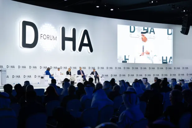 رئيس الوزراء القطري خلال حديثه في منتدى الدوحة السبت (الخارجية القطرية)