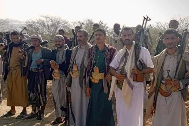 رغم الإغراءات والتهديد ترفض غالبية السكان الالتحاق بجبهات الحوثيين (إعلام محلي)