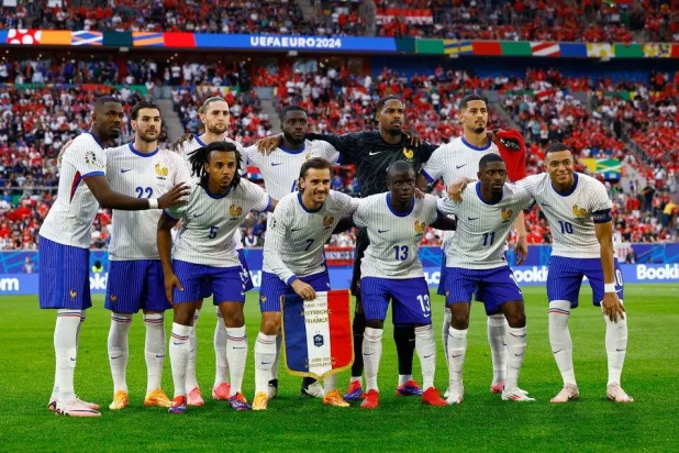 منتخب فرنسا لن يعاني لوجيستياً في المونديال (رويترز)