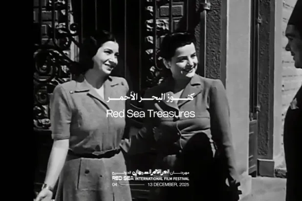 ام‌کلثوم در نمایی از فیلم «عایده» (جشنواره دریای سرخ)