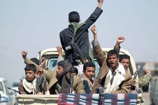 عبر الانتماء السلالي والمذهبي تمكن الحوثيون من الهيمنة على الأجهزة الأمنية (إكس)