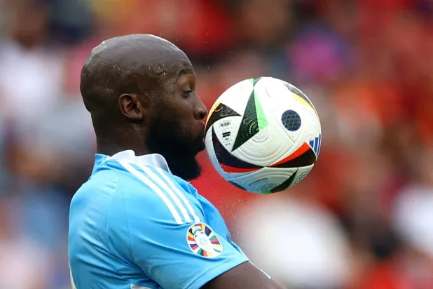 لوكاكو (رويترز)