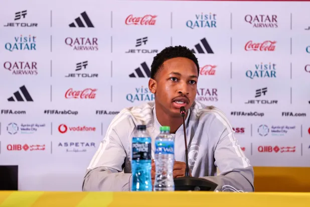 مراد هوساوي لاعب المنتخب السعودي في المؤتمر الصحافي (تصوير: سعد العنزي) 