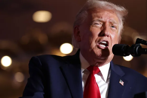 الرئيس الأميركي دونالد ترمب خلال فعالية أقيمت في ماونت بوكونو بولاية بنسلفانيا يوم 9 ديسمبر (أ.ف.ب)
