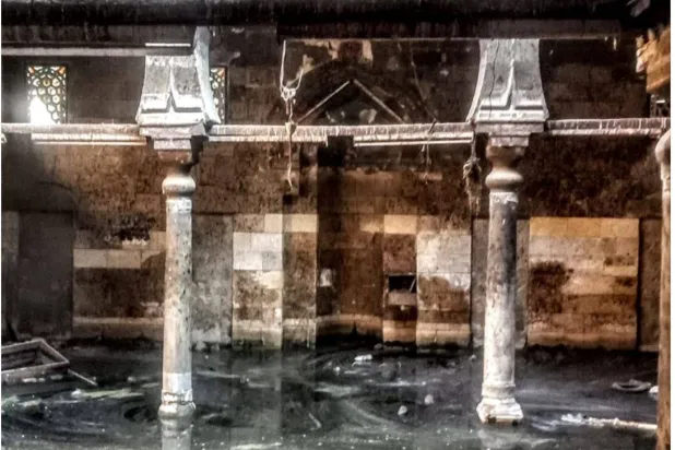 المسجد الأثري يعاني من المياه الجوفية (صفحة الباحث الآثاري الدكتور حسن النجار على «فيسبوك»)