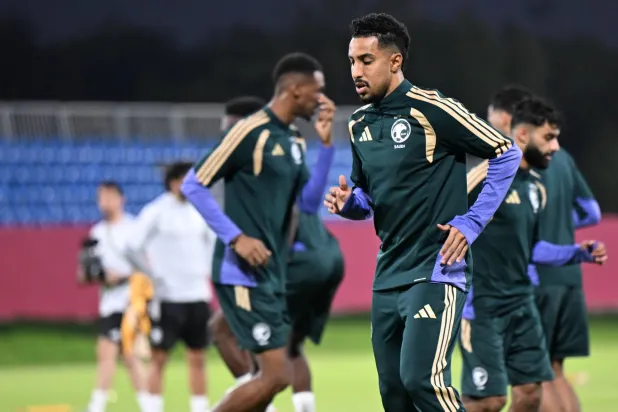 سالم الدوسري خلال تدريبات الأخضر الأخيرة (تصوير: بشير صالح)