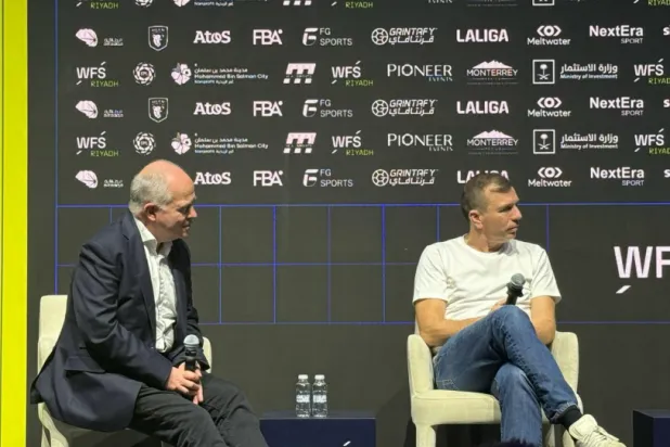 رالف رايتشرت (يمين) بيتر هاتون (يسار) (الشرق الأوسط)