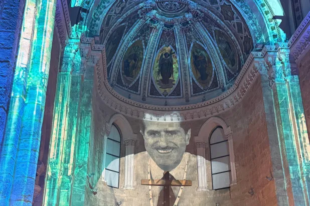 الرحيل حدث لكنَّ الحضور لم يغب يوماً (الشرق الأوسط)