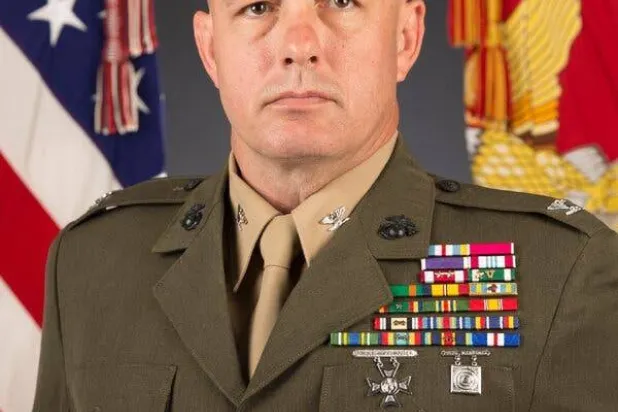 العقيد جوناثان فون انضم إلى سلاح مشاة البحرية قبل أحداث 11 سبتمبر (نيويورك تايمز)