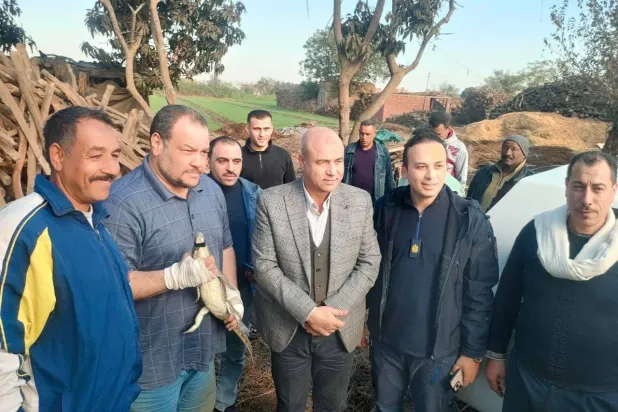 لجنة الإنقاذ بعد اصطياد التمساح بالشرقية (محافظة الشرقية)