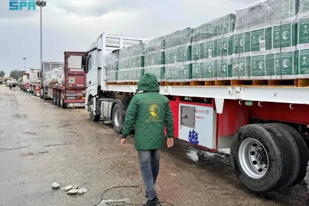 The shipment includes a large quantity of food baskets and tents. SPA