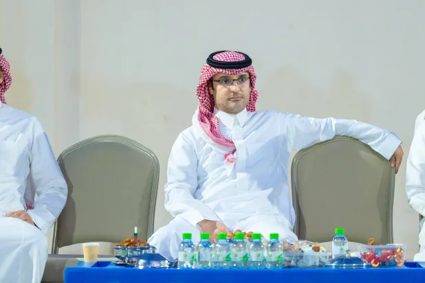 الغنام يتابع تدريبات التعاون الأخيرة (نادي التعاون)