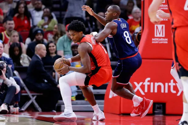 لوس أنجليس كليبرز سقط أمام مضيّفه هيوستن روكتس (أ.ب)