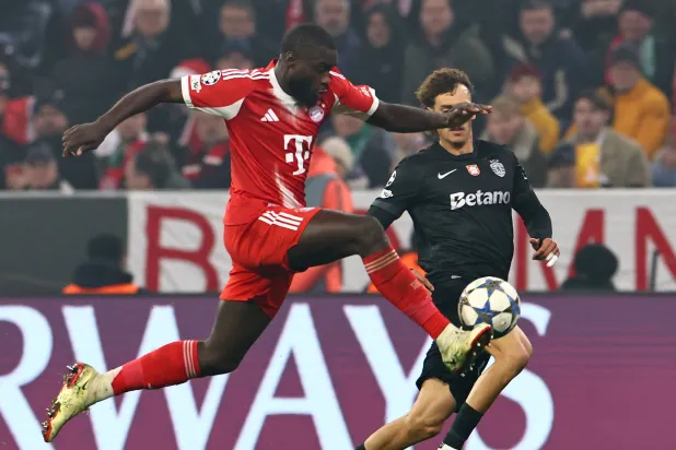 دايوت أوباميكانو مدافع بايرن ميونيخ (إ.ب.أ)