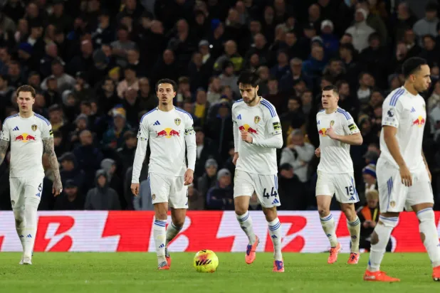 ليدز يونايتد غيّر رسمه التكتيكي مؤخراً (إ.ب.أ)