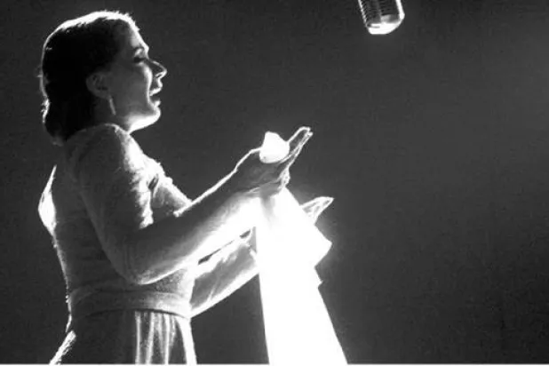 لقطة من فيلم «الست» (حساب الكاتب أحمد مراد على فيسبوك)