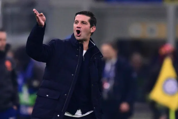 الروماني كريستيان كييفو مدرب إنتر ميلان الإيطالي (أ.ف.ب)